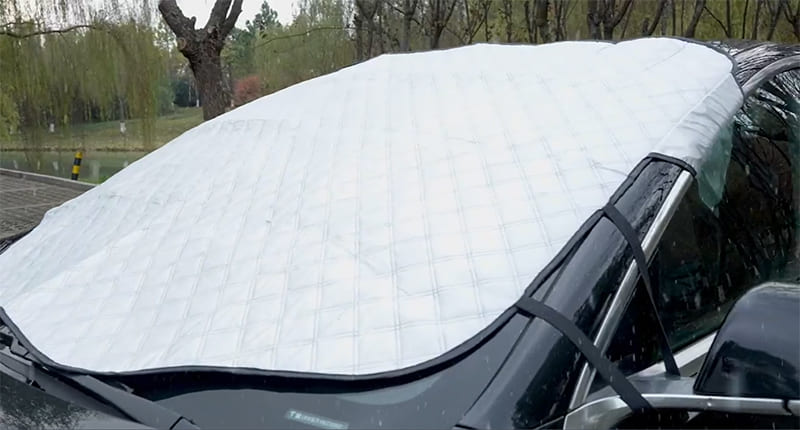 フロントガラスの凍結防止 簡単 100均対策グッズまとめ ハナの知りたがり情報局